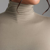 Raffiniertes Langarm-Rollkragen-T-Shirt - Quiet Sage