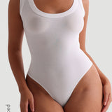 Bodysuit mit U-Ausschnitt und Mikrorippenmuster - Weiß
