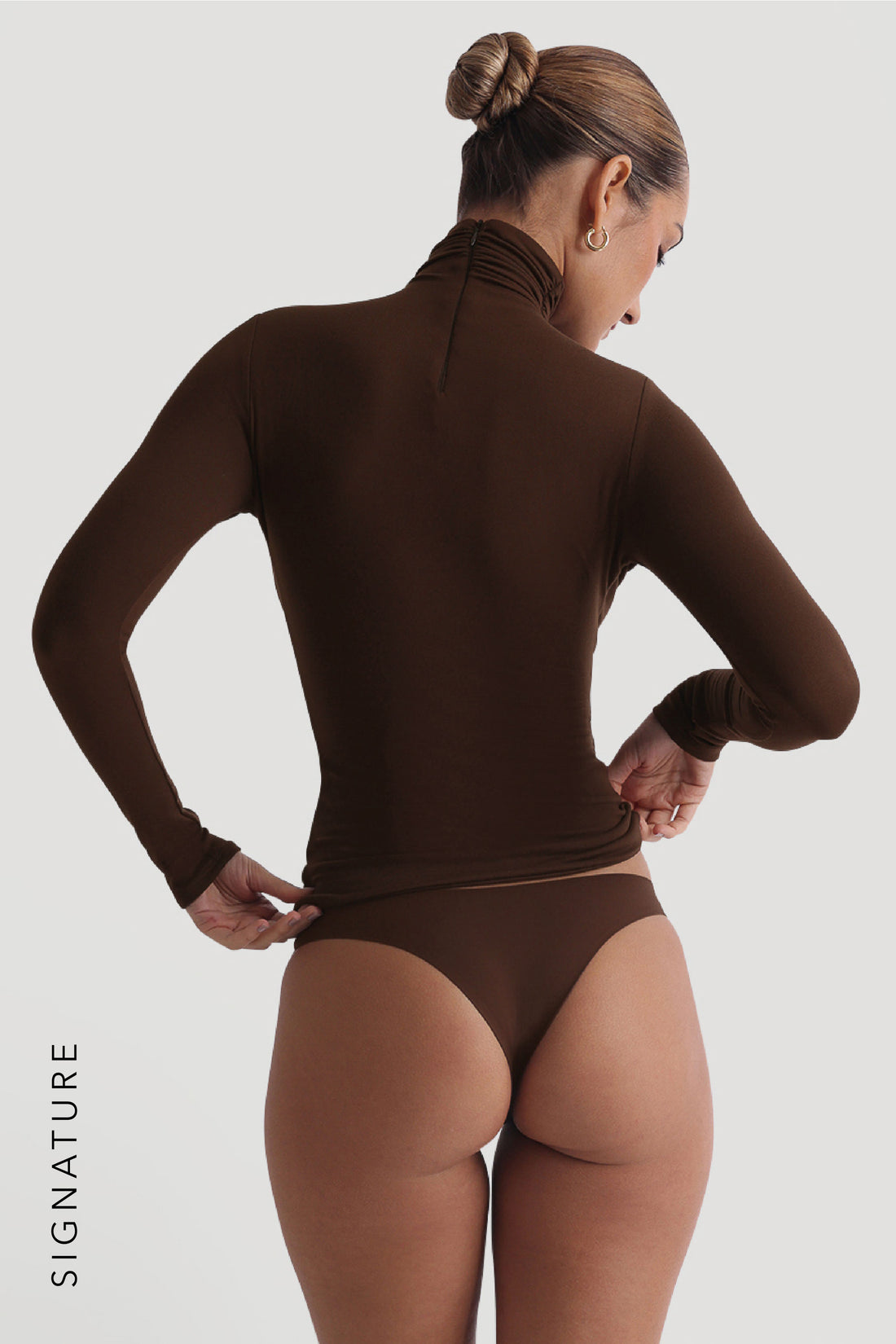 Refined Long Sleeve Turtleneck T-Shirt - Cocoa