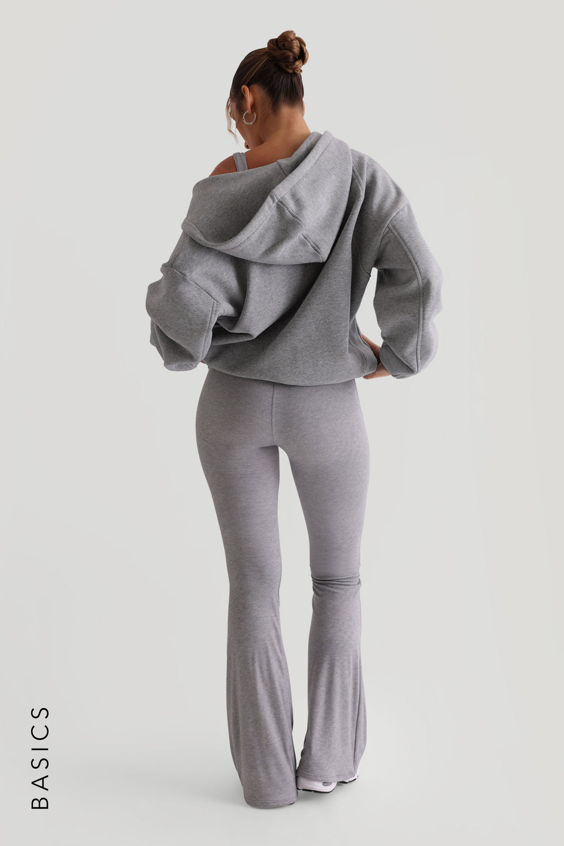Pro-Technical Flared Leggings - Heather Gray – My Outfit Online