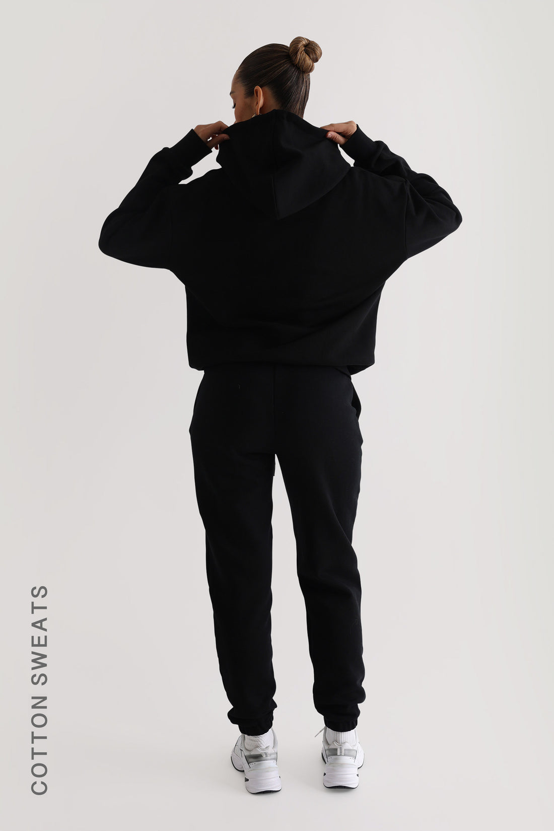 Relaxed Fit Hoodie - Black