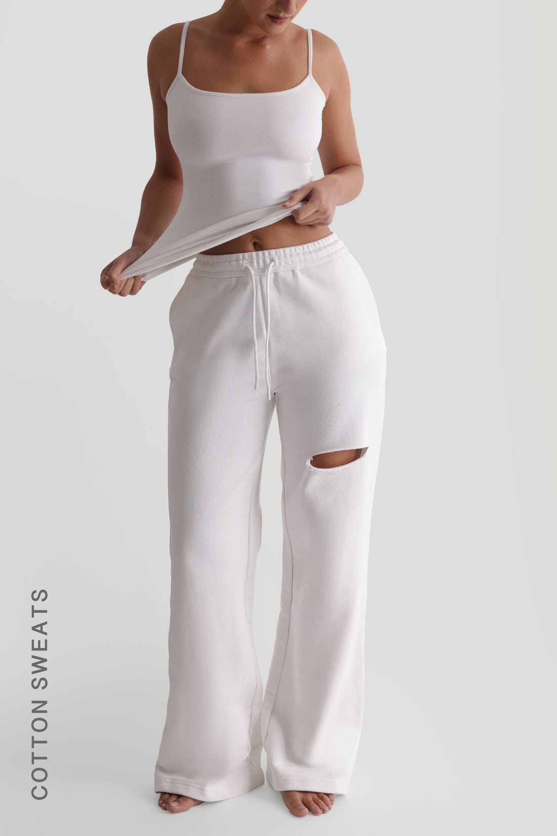 Cut-Out Wide Leg Sweatpants - White